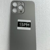 TAMPA IPHONE 15 PRO MAX TITANIO